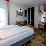 Vacationclub - Royal Tulip Sand Apartament 208